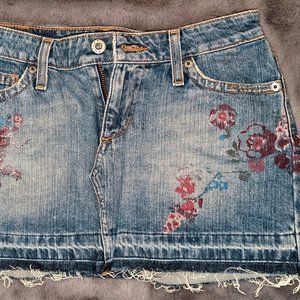Ladies Hint Blue jean Mini Skirt With Floral Paint Size 1